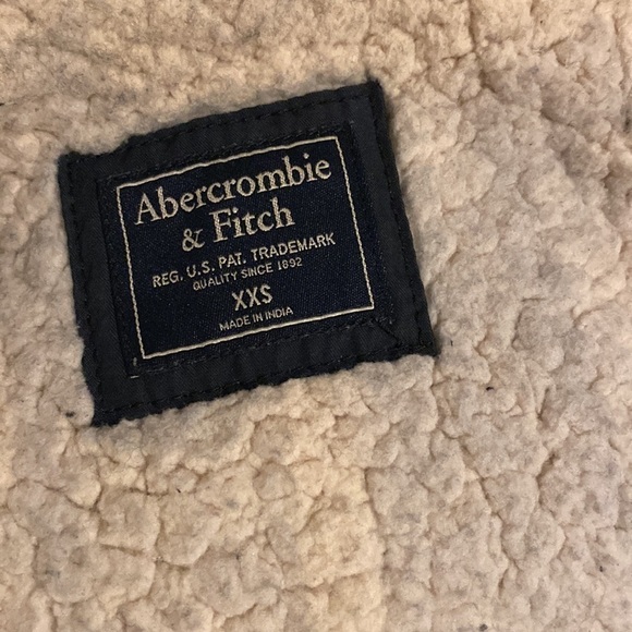 Abercrombie and Fitch navy jacket. Size Xxs - Picture 9 of 12